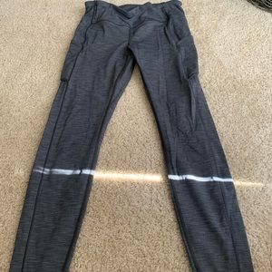 Lululemon gray leggings with pocket